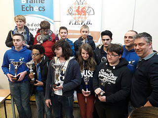 Le podium des vainqueurs au tournoi JEF à Braine